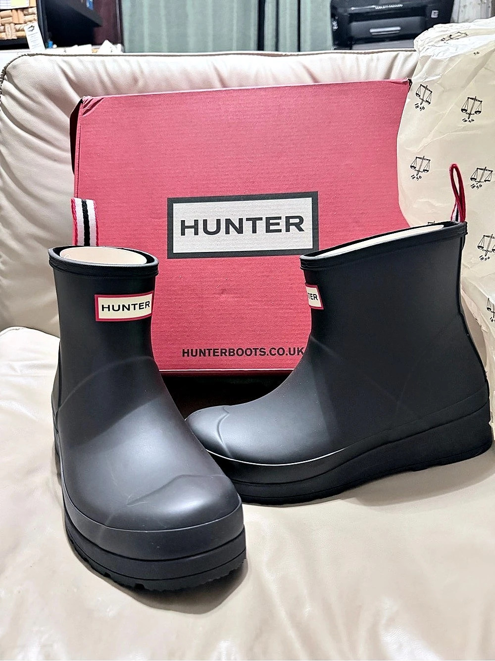 Hunter Play Short Boot Women's Black Rain Boots US 6